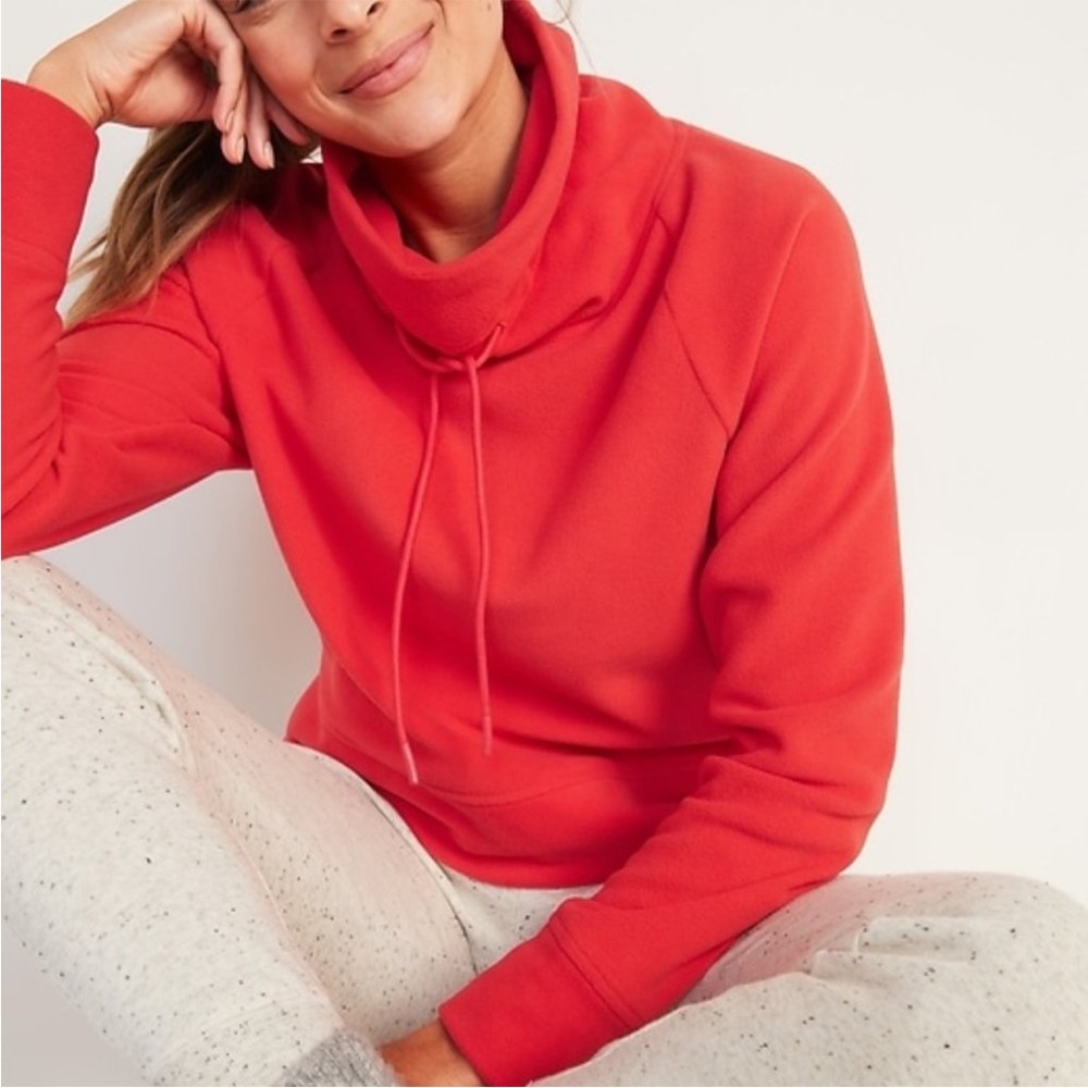 NWT Old Navy Go-Warm Micro Performance Fleece Funnel-Neck Sweatshirt